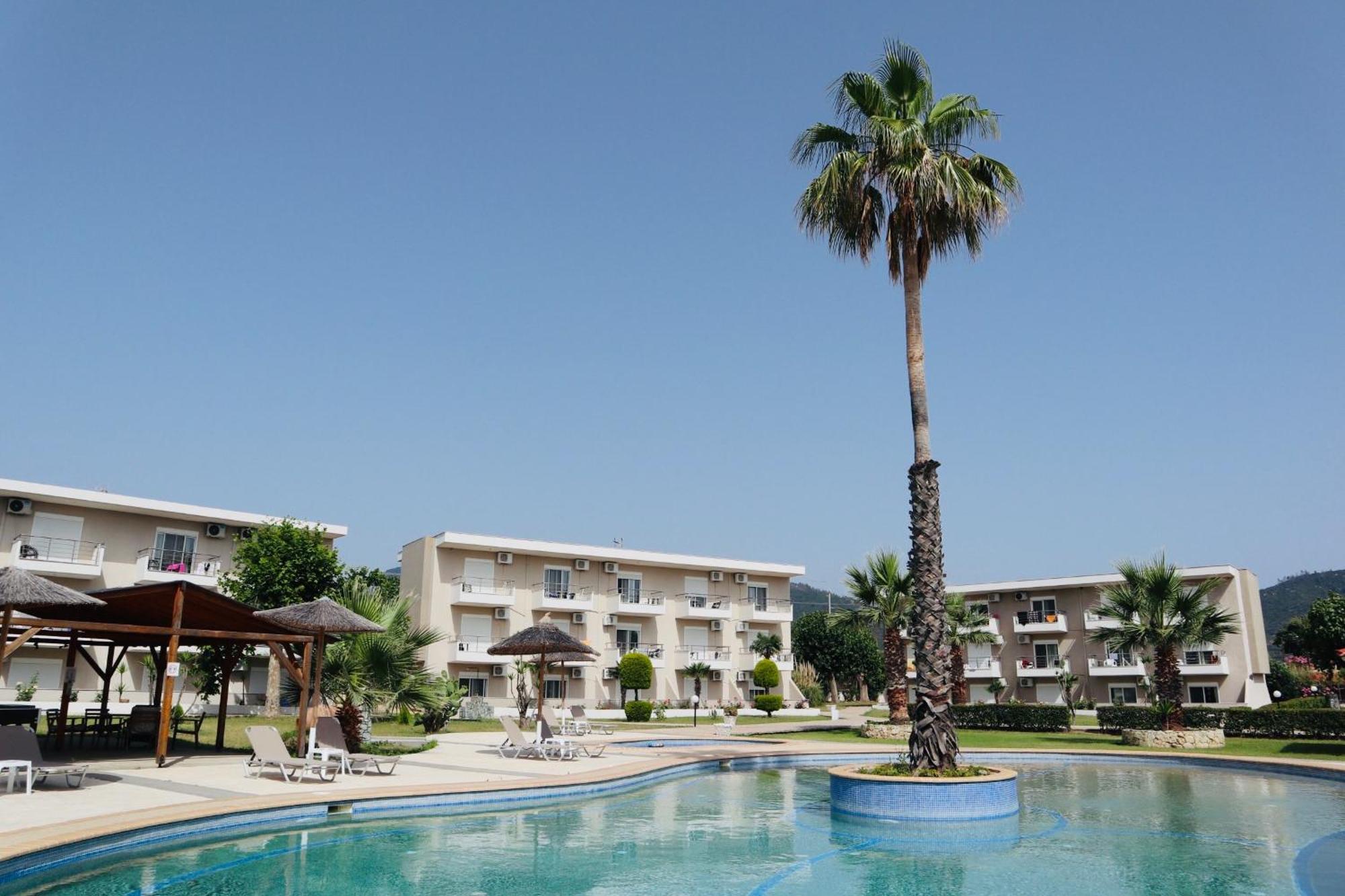 Hotel Sarti Beach מראה חיצוני תמונה