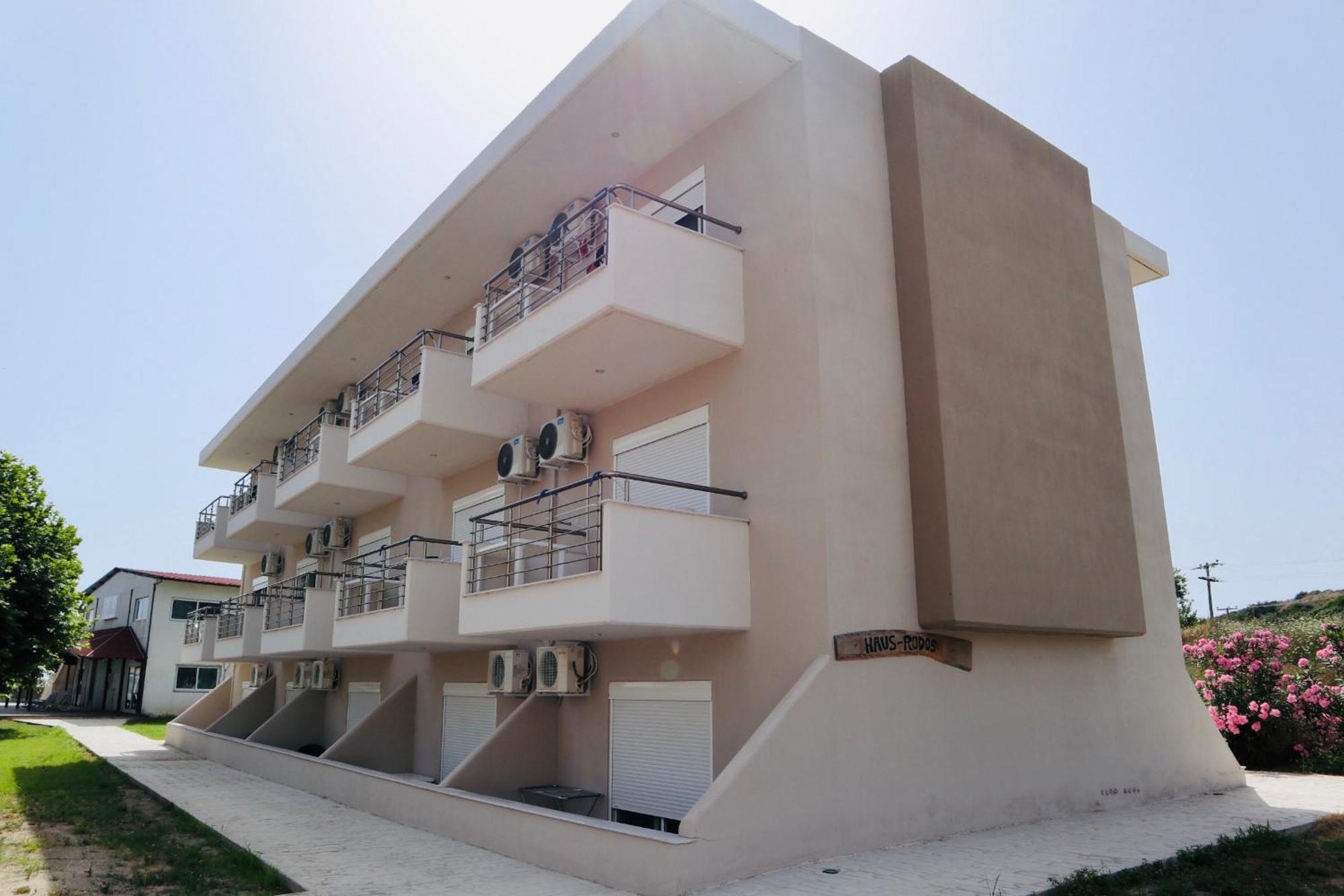 Hotel Sarti Beach מראה חיצוני תמונה